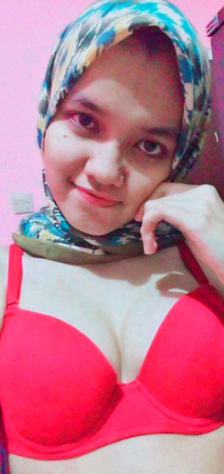 Gokil! Bok3p Tiri Viral Hijab Motif Bunga Mempesona Emut Eskrim Awet yang Bikin Kecanduan Setiap Hari Top Trending New Indonesia 2026 Damn